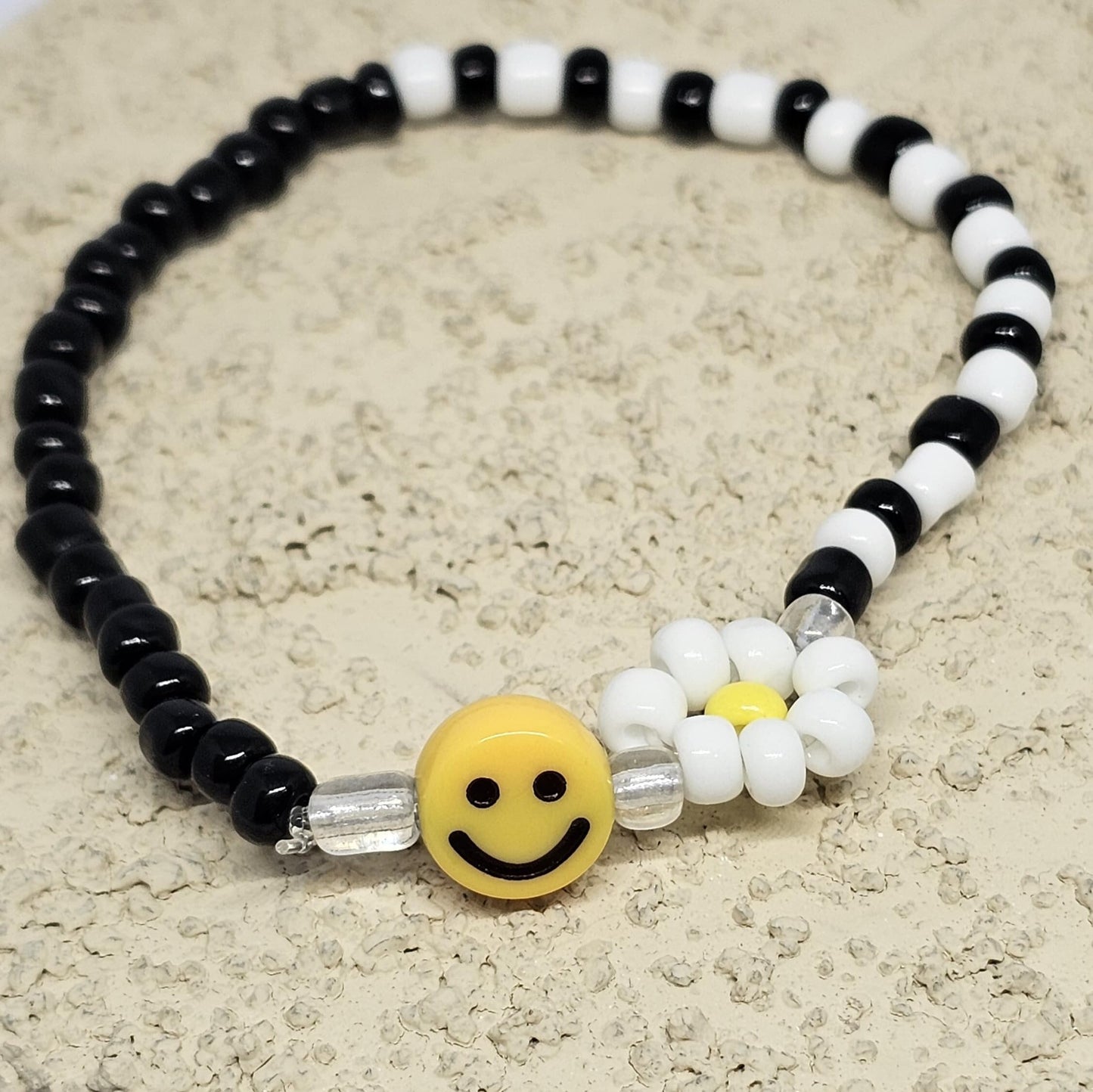 WhimsyWoven Daisy Bracelet – Handmade Bloomlight Series for a Joyful Look (Black Daisy)