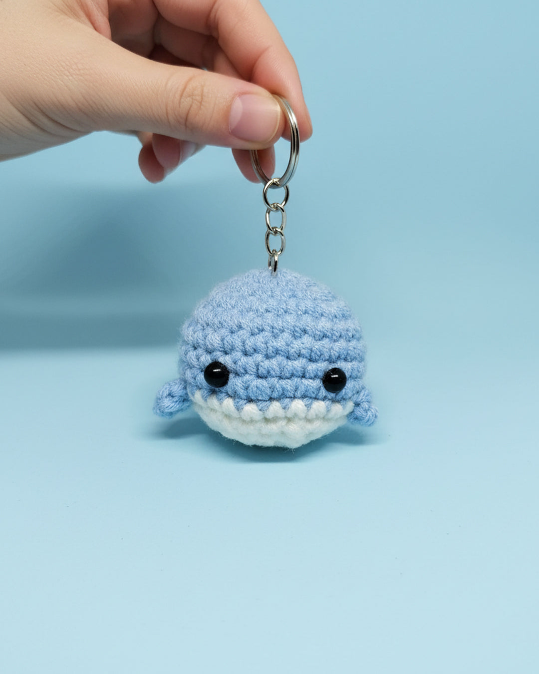 Handmade Crochet Whale Keychain – Soft Plush Knitted Toy for Bags, Gifts & Collectibles (Blue White)
