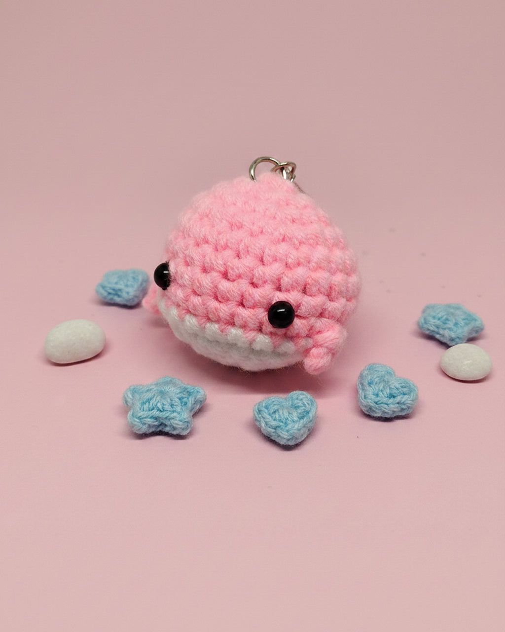Handmade Crochet Whale Keychain – Soft Plush Knitted Toy for Bags, Gifts & Collectibles (Pink White)