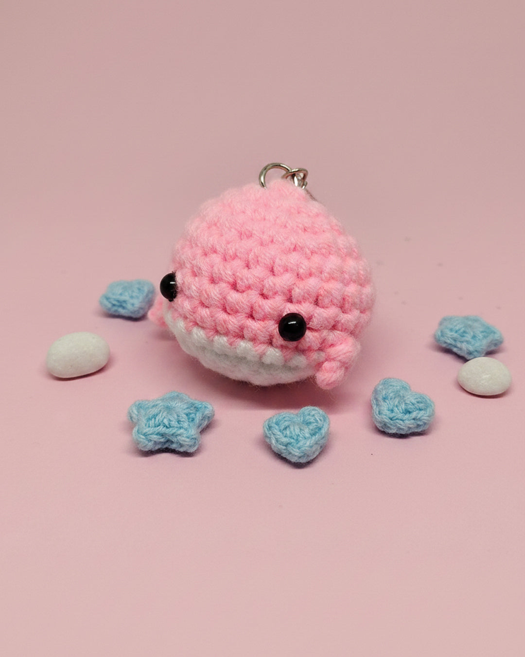 Handmade Crochet Whale Keychain – Soft Plush Knitted Toy for Bags, Gifts & Collectibles (Pink White)